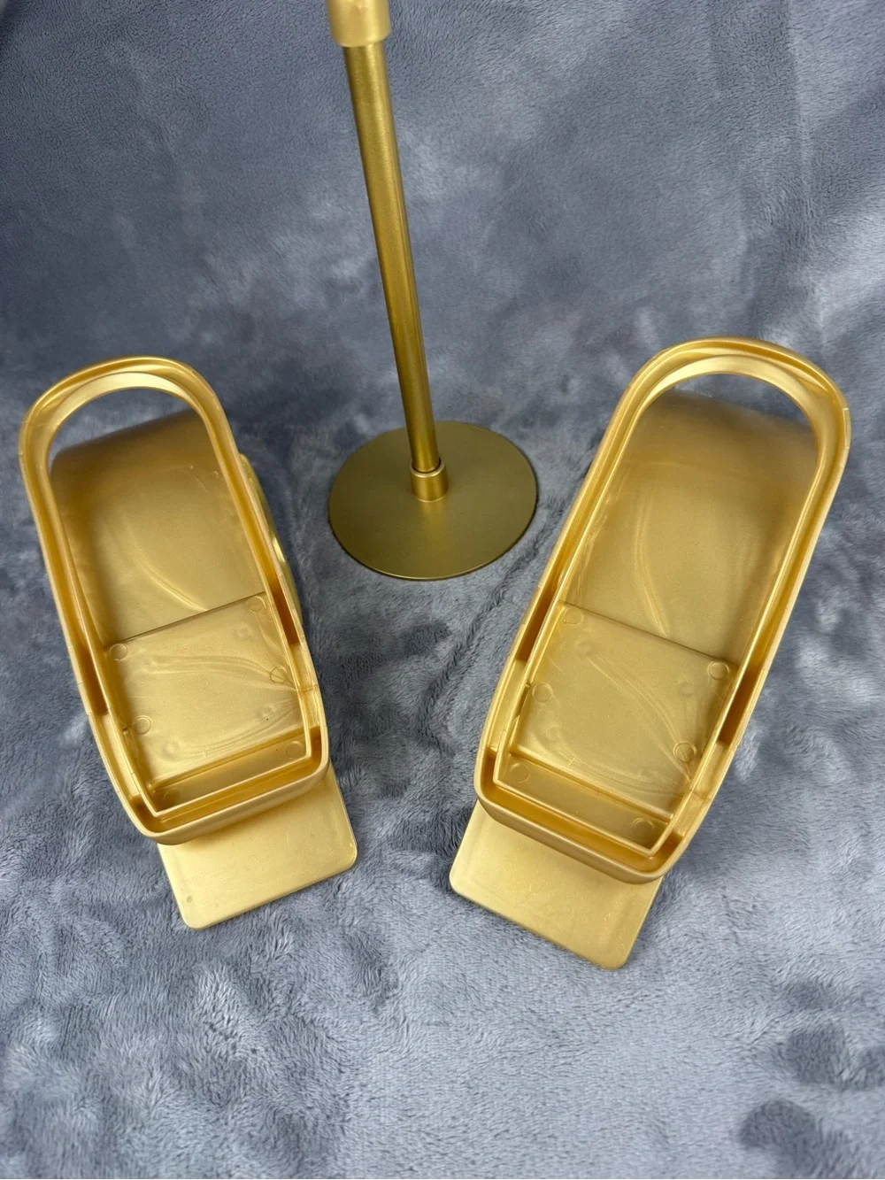 Rainbow High Doll Pool Lounge Chairs & Umbrella Set Replacement Pieces MGA